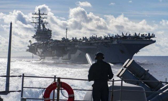 FBI telah menangkap dua tentara Amerika yang dituduh membocorkan rahasia tentang kapal perang China