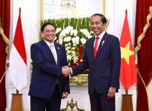 Presiden Jokowi dorong kerja sama maritim dengan Vietnam di bidang kendaraan listrik